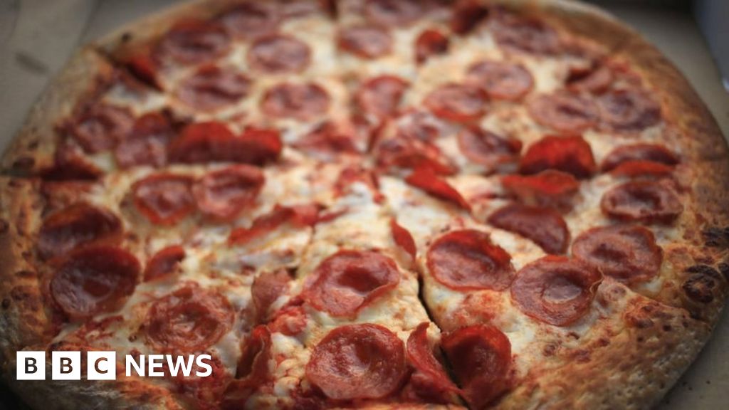 Papa Johns pizza to shut nearly a tenth of UK sites